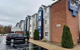 Microtel Inn Georgetown - Lexington North